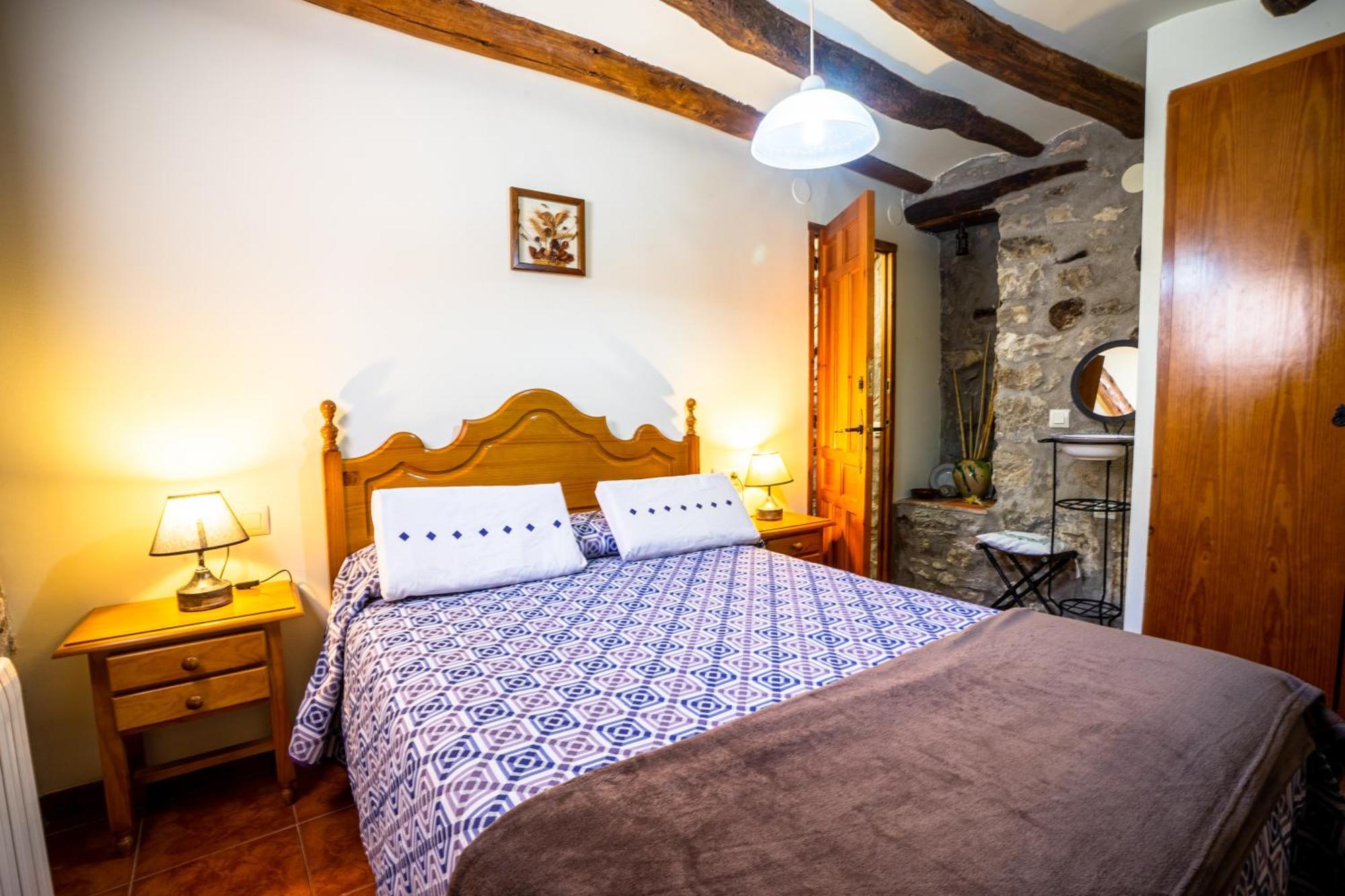 Casa Enduella Guest House Morella Exterior photo